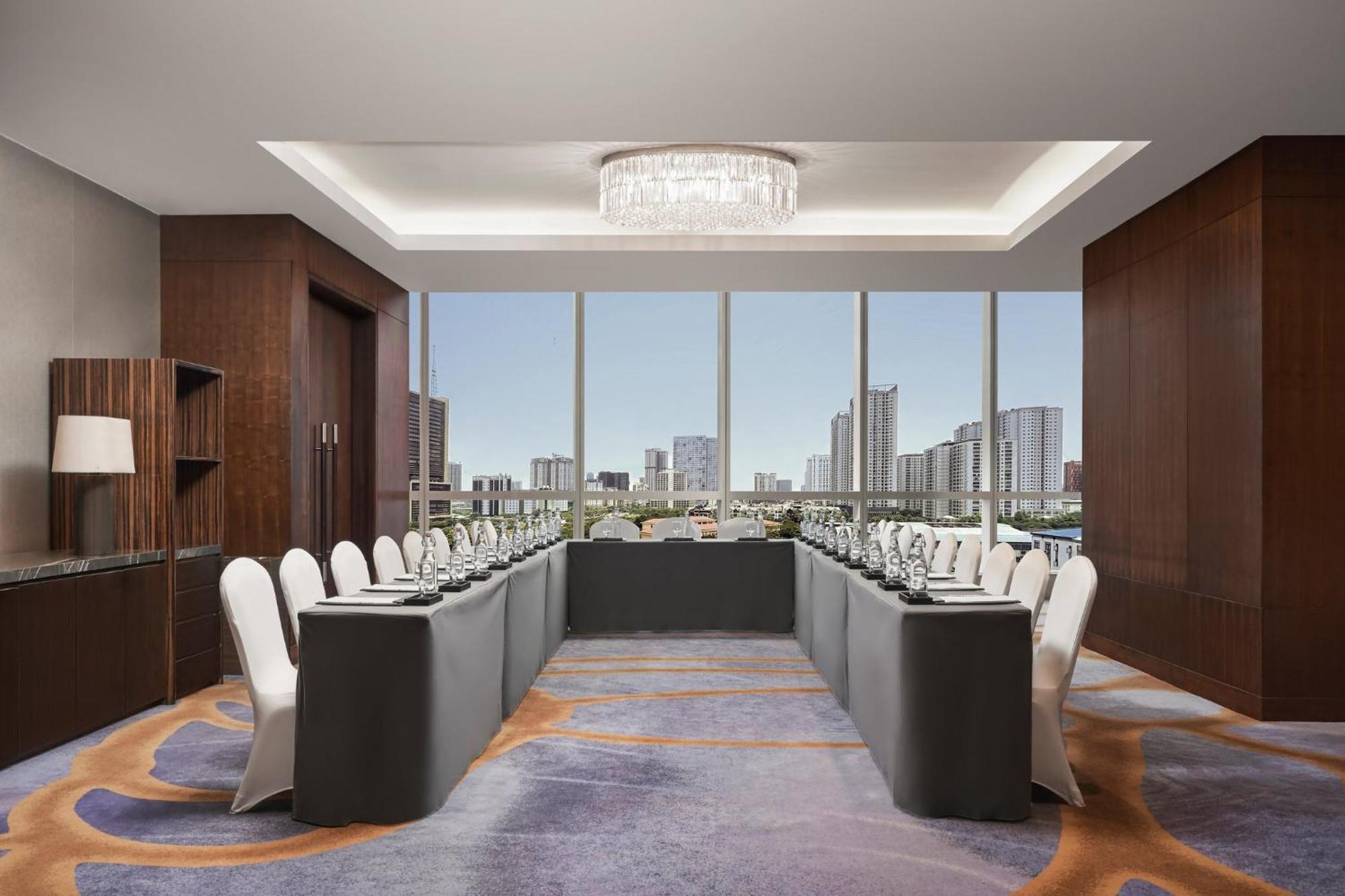 Intercontinental Hanoi Landmark72 By Ihg Екстериор снимка