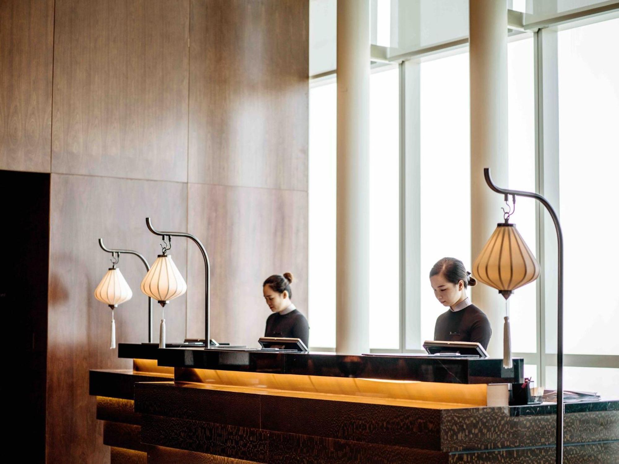 Intercontinental Hanoi Landmark72 By Ihg Екстериор снимка